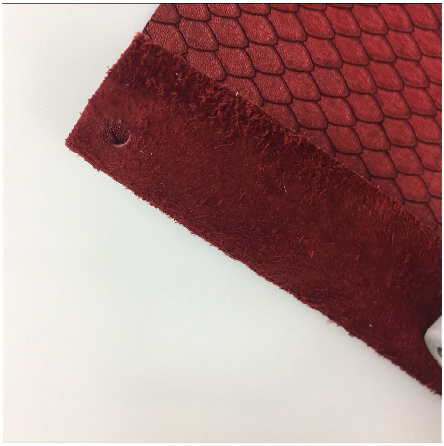 Leather first layer knife cut cowhide red fish scale pattern melon seed pattern water dyed oil wax cowhide bag women's shoe leather