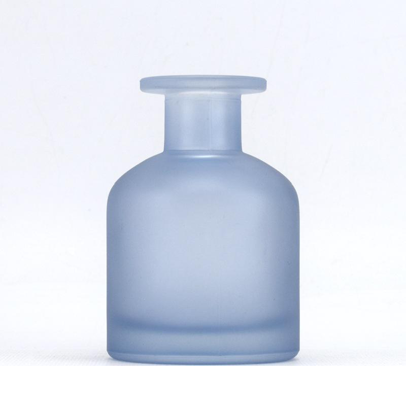 KDG DIY aromatherapy Factory customized sky blue pot belly aromatherapy bottle 200ml150ml diffuser bottle deodorant bottle fire-free transparent glass bottle