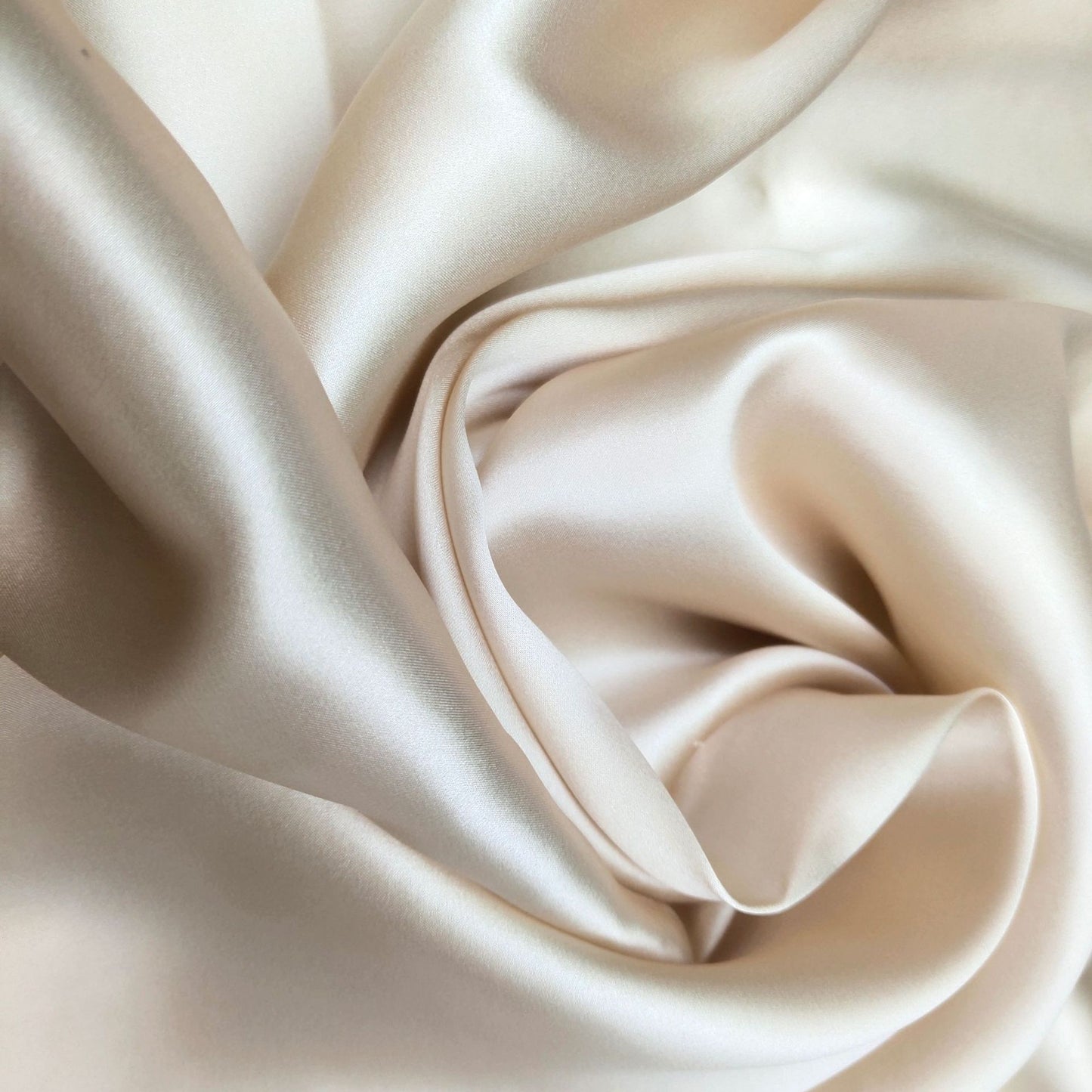 KDG DIY Gift Fabric Mulberry silk silk plain crepe satin fabric 22mm fabric silk custom specifications plain silk fabric simple 130cm